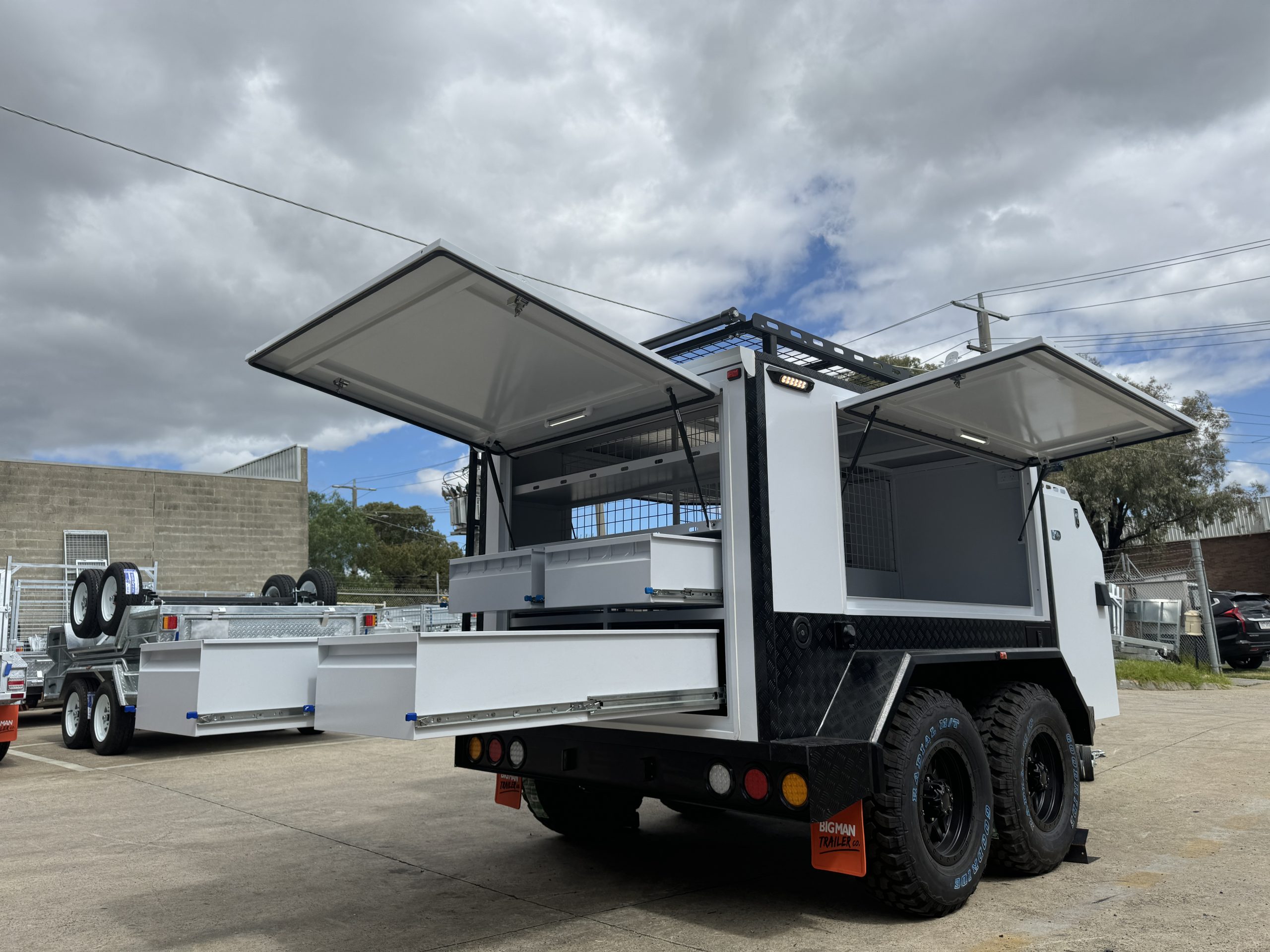 8x5 Carpentry Trailer – Matte White - Image 8