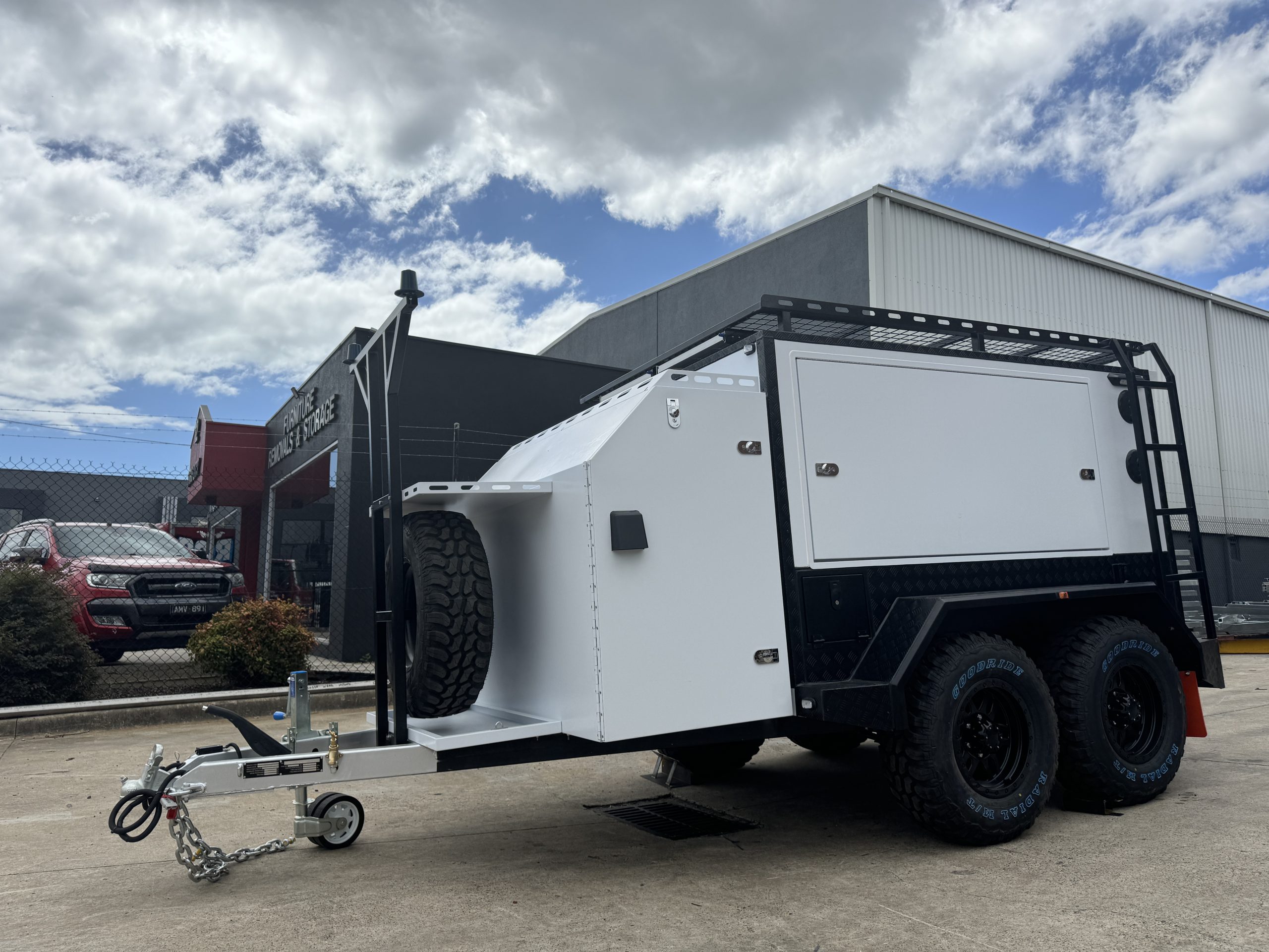 8x5 Carpentry Trailer – Matte White - Image 2