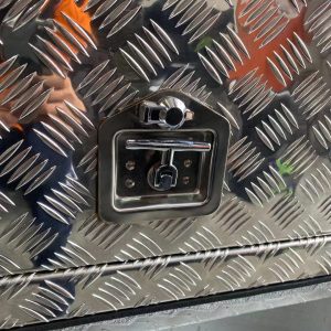 T Bar Swivel Lock
